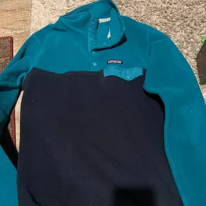 Patagonia Synchilla blue pullover size‎ Small thumbnail 1