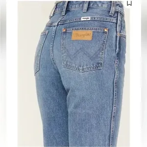 NWT Wrangler Wild West 603 High Rise Straight Jean Retro Mid Sz 25 X 28 thumbnail 4