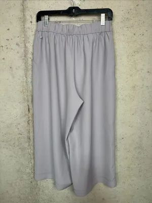 Lululemon Noir Crop pants sz 8 thumbnail 4