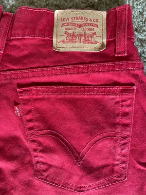 Levi's Vintage High-Waisted Shorts thumbnail 3