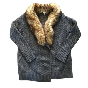 Joie Jamilee Gray Yak Wool Knit Faux Fur Collar Women’s Cárdigan Sweater Small thumbnail 6