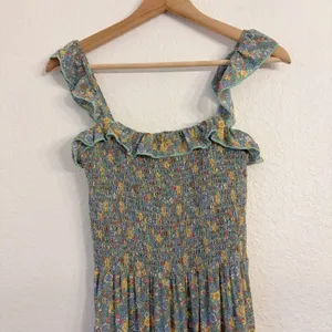 Natural Life Megan Dress M Smocked Ruffle Ditsy Floral Cottagecore Slit Green thumbnail 6