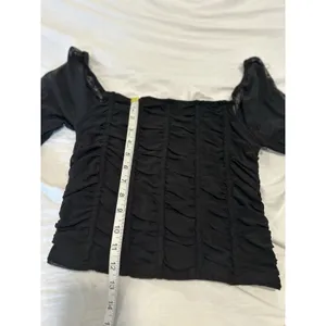 Jolie and Joy Women Sz:L Cropped Ruched Black Bodice Stretch Sheer Mesh Sleeves thumbnail 3
