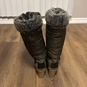 JUICY COUTURE Faux Fur Lined Knee High Platform Wedge boots Full Zip Green SZ 8‎ thumbnail 6