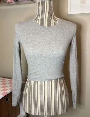 TNA aritzia preppy quiet luxury cotton long sleeve fall girlie pop vsco trendy t thumbnail 1