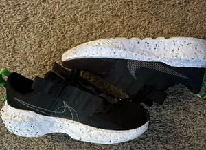Shoes thumbnail 1