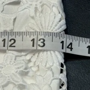 Lulu's White Floral Lace Backless Sheath Dress Size M NWT Classy, Feminine thumbnail 14