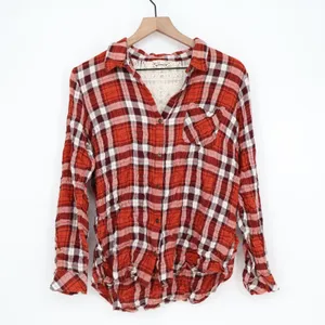 Krazy Kat Button-Down Women XL Red Plaid Crochet Lace Back Excellent thumbnail 2