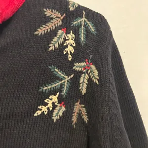 Vintage 90’s‎ Christmas Tree Embroidered Zip Front Holiday Cardigan Size PL thumbnail 2