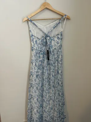 Lulus My Story White Floral Tie-Back Maxi Dress thumbnail 4