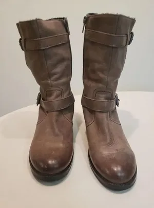 Crown Vintage Leather Boots Size 7.5 thumbnail 1
