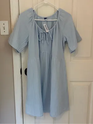 NWT!! Old Navy Crinkle Gauze Flutter-Sleeve Mini Swing Dress in Light Blue thumbnail 4