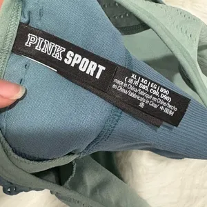 PINK Victoria's Secret Blue Ombre Sports Bra Size XL thumbnail 4