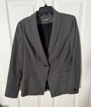 White House Black Market Black & White Single-Button Patterned Blazer size 6 thumbnail 1