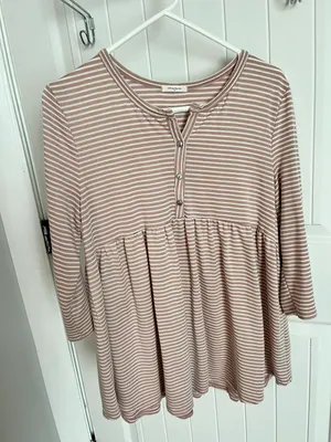 Babydoll Boutique Top Size M thumbnail 1