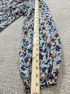 Velvet by Graham & Spencer White Floral V-Neck Blouse with Blue & Brown Accents thumbnail 12