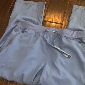 MEDCOUTURE XLP nurses scrubs bottoms thumbnail 3