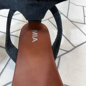 MIA Platform Sandals Size 10 Black Ankle Strap Flatform Sporty Summer Shoes‎ thumbnail 5