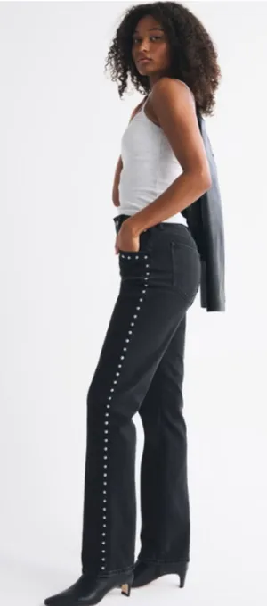 Abercrombie and Fitch Curve Love Ultra High Rise 90s Straight Jean thumbnail 1