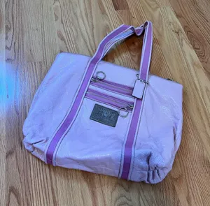 Coach Poppy Y2K Vintage Rose Patent Leather Tote thumbnail 1
