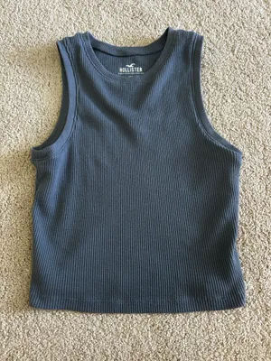 Hollister Halter Top thumbnail 1