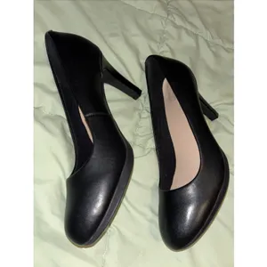 Clarks Women's Adriel Viola Dress Pump Black Leather Sz 10 thumbnail 5