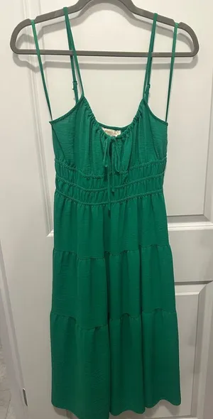 Monteau Green Smocked Tiered Midi Long Dress - Size Small thumbnail 1