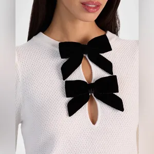 Alice + Olivia Doris Pointelle Pullover in Soft White XS thumbnail 3