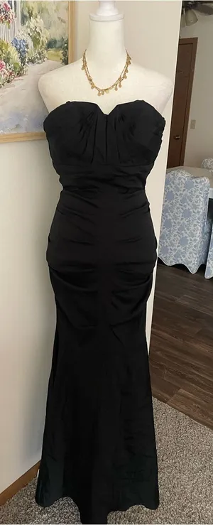 Xscape Ruched Black Elegant Strapless Mermaid Maxi Dress Gown Size US 4 thumbnail 1