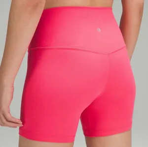 Lululemon Align High-Rise Short 6"
Lip Gloss thumbnail 1