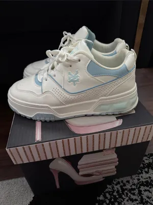 Zoo York White Women's Sneakers with Light Blue Accents thumbnail 4