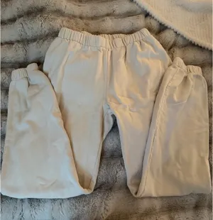 Brandy Melville Sweatpants thumbnail 3