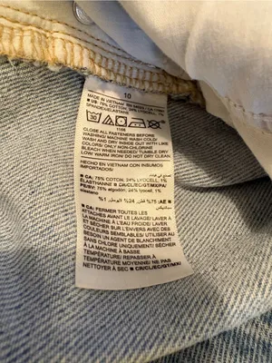Old Navy Light Blue Relaxed Fit Men’s Jeans thumbnail 3