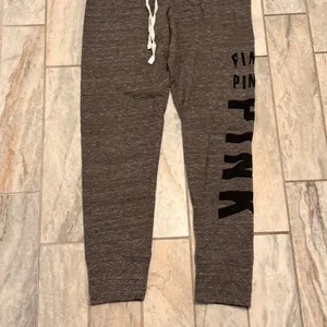 NEW Pink Victoria's Secret women's small gray/black jogger sweatpants thumbnail 4