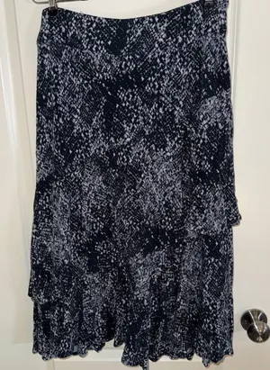 Free‎ People Kiss Me Baby Tiered Midi Skirt Blue Grey Snake Print Sz 4 Boho thumbnail 1