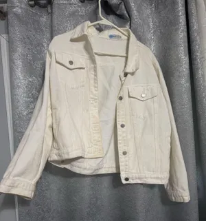Boutique white jean jacket thumbnail 1