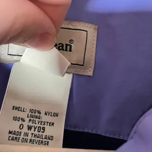 LL Bean Women's Regular Small Lavender Nylon Fleece‎ Lined Vest Zip Pockets thumbnail 3