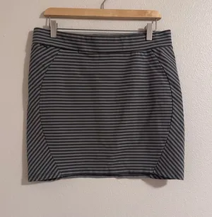 Toad&Co Black and Gray Striped Mini Skirt thumbnail 1