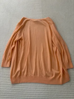 Old Navy Women's Peach Button-Up Cardigan Sweater Size M thumbnail 6