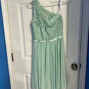 David’s Bridal One Shoulder Lace Mint Green Bridesmaid Dress Size 4 EUC thumbnail 8