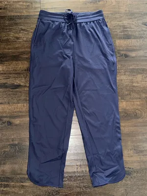 Halara NWT Mid Rise Drawstring Curved Hem Golf Tapered Pants with Pockets - Dark Blue thumbnail 2