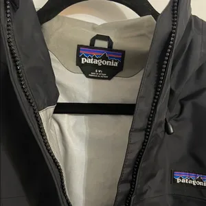 Patagonia NWOT, Women's Black Jacket thumbnail 4