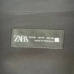 Zara Womens Black Sleeveless‎ Button Down Mesh Trim Pocket Shirt Medium NEW thumbnail 3