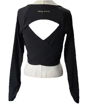 Gymshark Whitney Simmons Long Sleeve Crop Top Black Medium Activewear Workout thumbnail 1