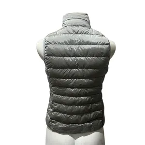 Uniqlo Ultra Light Down Puffer Vest Womens XS Gray Full Zip Packable thumbnail 6