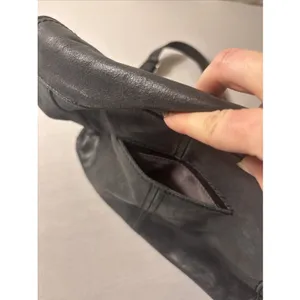 The Sak Black 100% Leather‎ Purse Handbag Bag Magnetic Flap Foldover Soft thumbnail 13