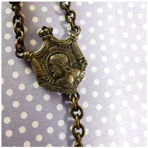 Vintage brass Queen of Heaven Rosary - Ornate Metal Beads thumbnail 5