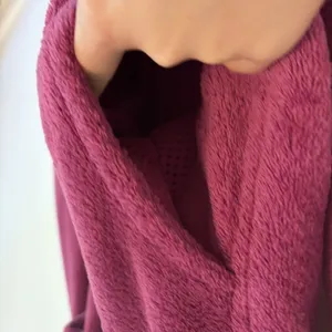 Patagonia Medium Magenta Purple Snap 1/4 Fleece Pullover Pockets‎ Outdoors Hike thumbnail 4