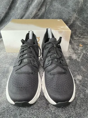 On Cloudswift 4 Black White Women’s 9.5 Running Shoes Sneakers New⁠ thumbnail 6