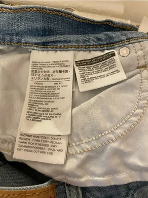 Levi's Light Blue Rolled Hem Denim Shorts Size 30 thumbnail 4